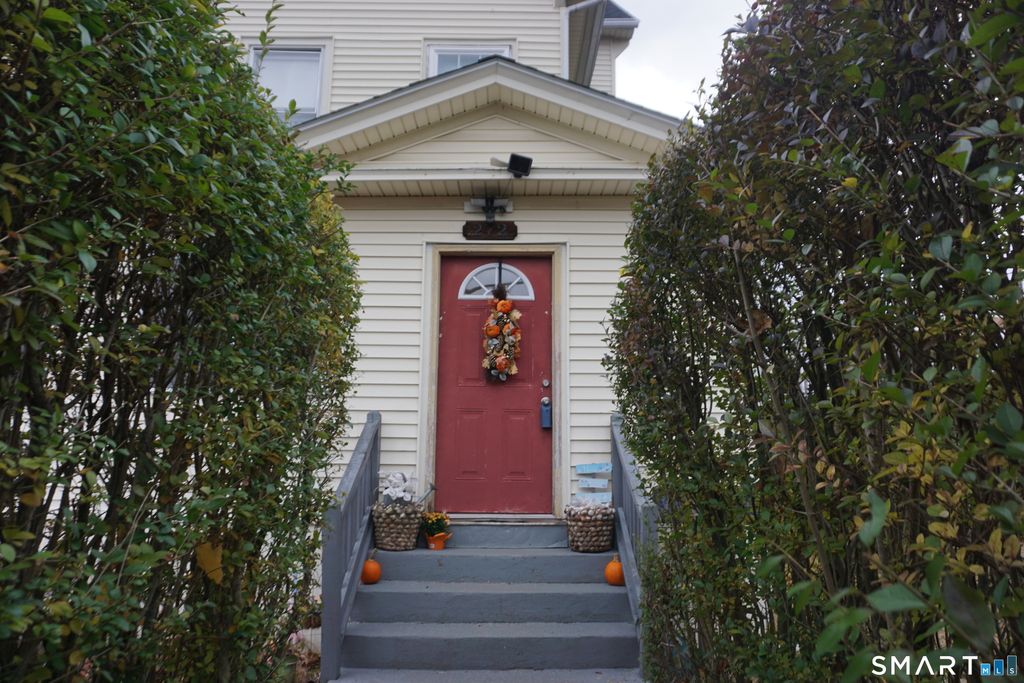 272 Burritt Street, New Britain, CT 06053