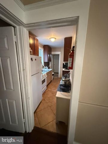 550 CENTENNIAL AVE, Trenton, NJ 08629