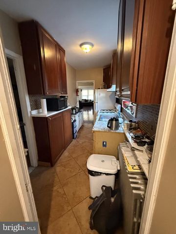 550 CENTENNIAL AVE, Trenton, NJ 08629