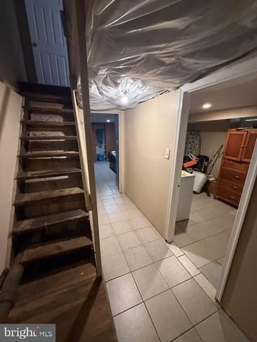 550 CENTENNIAL AVE, Trenton, NJ 08629