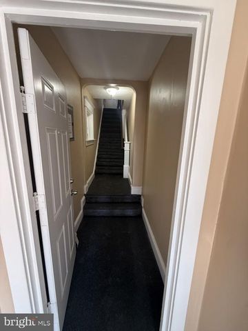 550 CENTENNIAL AVE, Trenton, NJ 08629