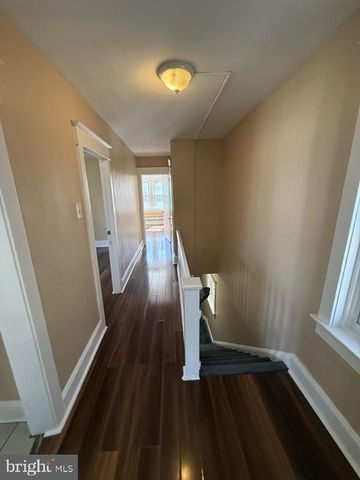 550 CENTENNIAL AVE, Trenton, NJ 08629