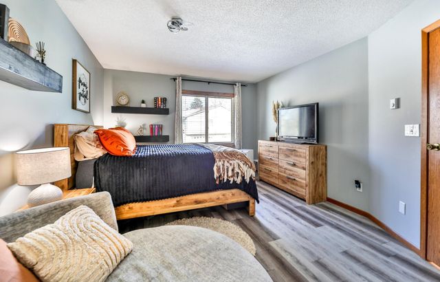 46 Fremont Drive S, Fargo, ND 58103