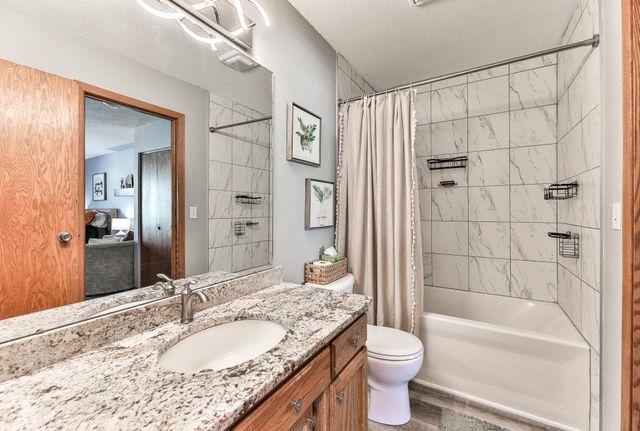 46 Fremont Drive S, Fargo, ND 58103