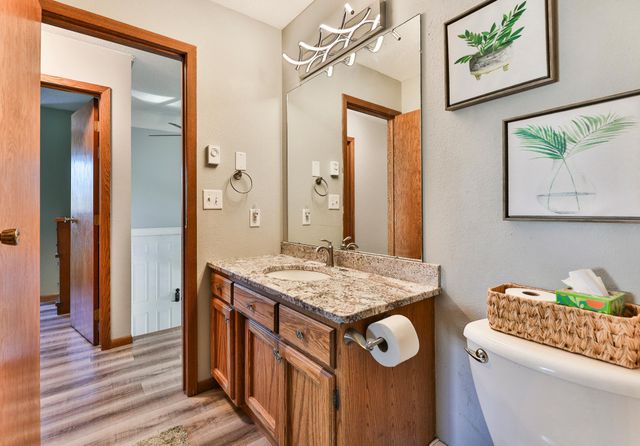 46 Fremont Drive S, Fargo, ND 58103