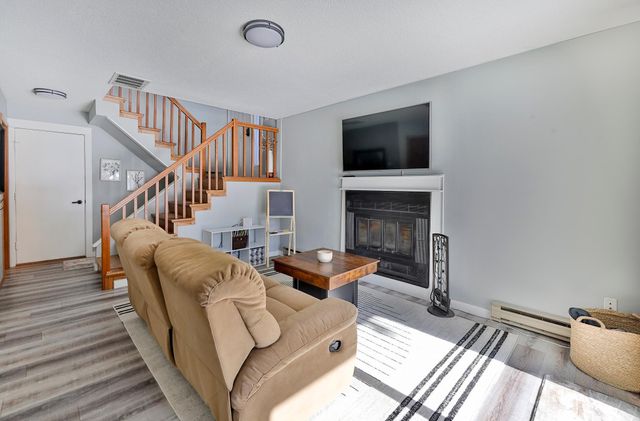 46 Fremont Drive S, Fargo, ND 58103