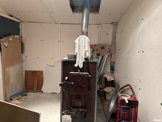 20 Mount Pisgah Road, Buncombe, IL 62912