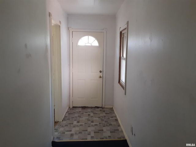 1214 W HOWETT Street, Peoria, IL 61605