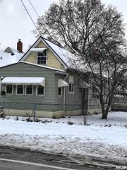 1214 W HOWETT Street, Peoria, IL 61605