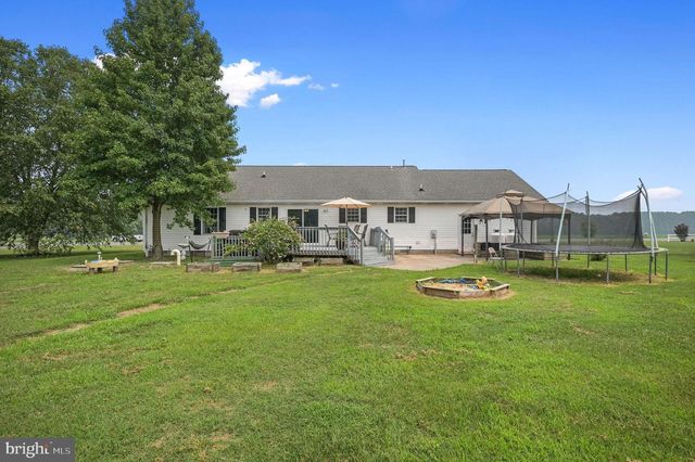 1566 VERNON RD, Harrington, DE 19952