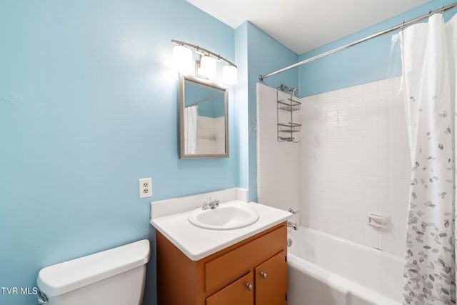 1333 Dupont Drive, Kingsport, TN 37664