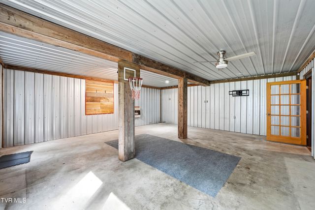 1333 Dupont Drive, Kingsport, TN 37664