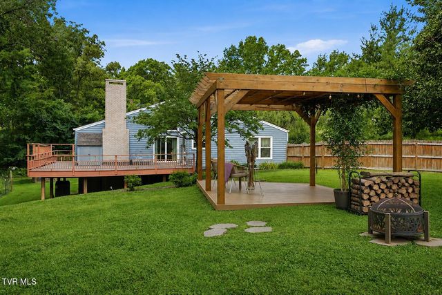 1333 Dupont Drive, Kingsport, TN 37664