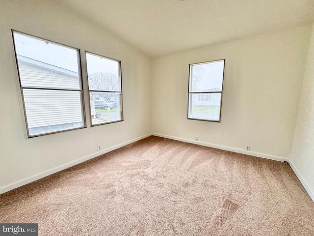 122 BETH PL, Dover, DE 19901