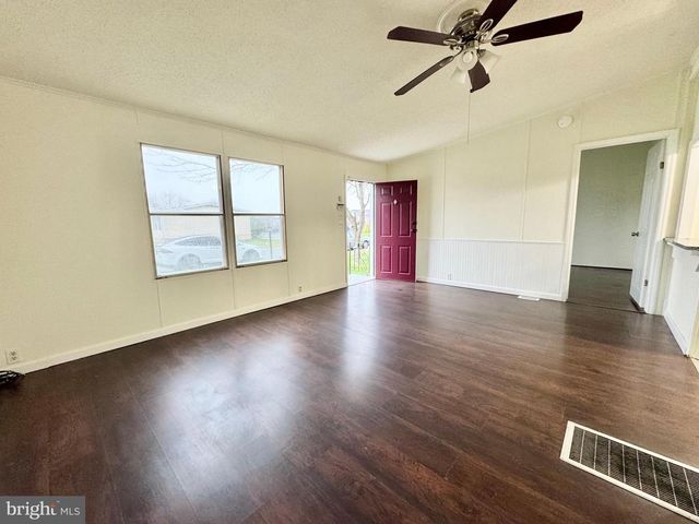 122 BETH PL, Dover, DE 19901
