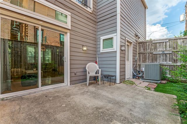 4006 Holland Avenue C, Dallas, TX 75219