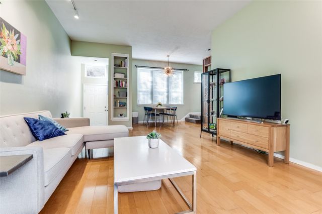 4006 Holland Avenue C, Dallas, TX 75219