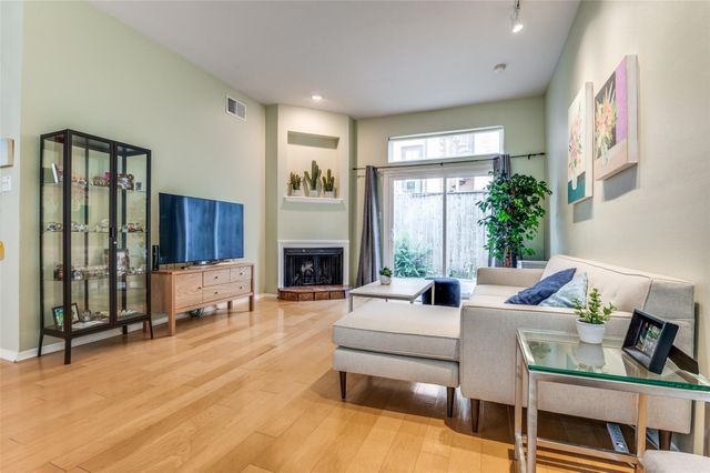 4006 Holland Avenue C, Dallas, TX 75219