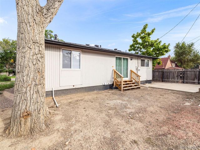 2409 N Elizabeth Street, Pueblo, CO 81003