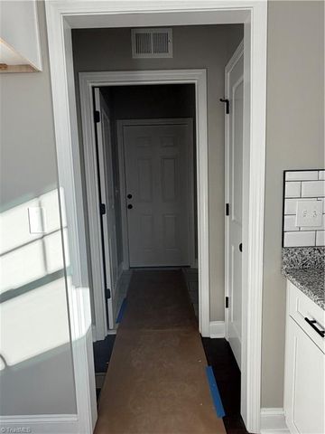 100 Snead Road, Winston-salem, NC 27103