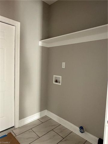 100 Snead Road, Winston-salem, NC 27103