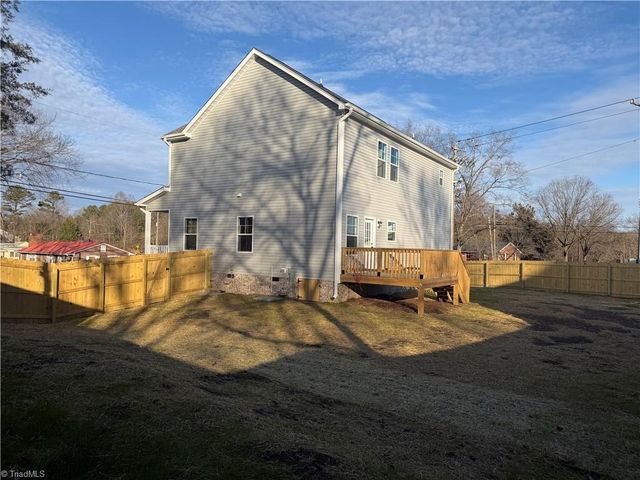 100 Snead Road, Winston-salem, NC 27103