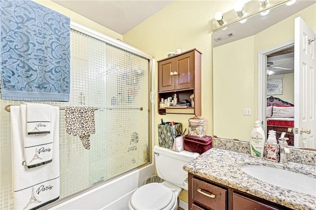 122 S Bailey Street, Lowell, AR 72745