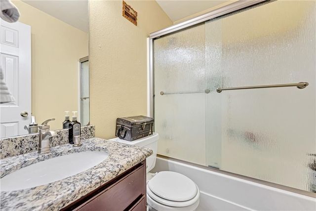 122 S Bailey Street, Lowell, AR 72745