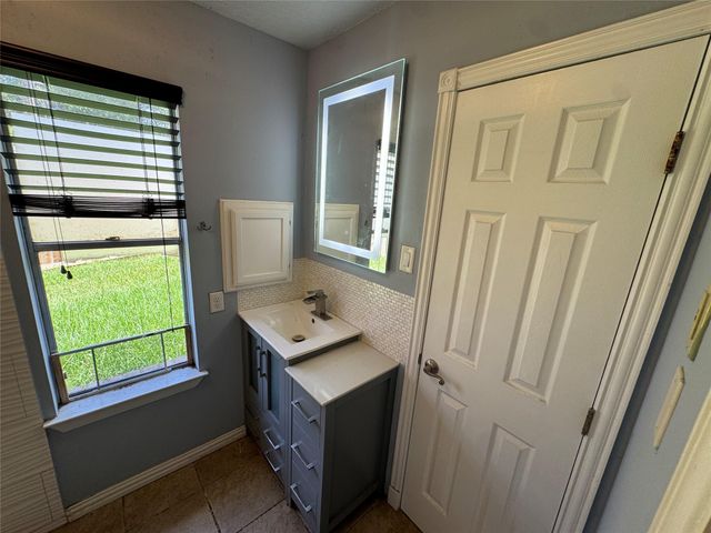 4514 Beechcraft Street, Seabrook, TX 77586