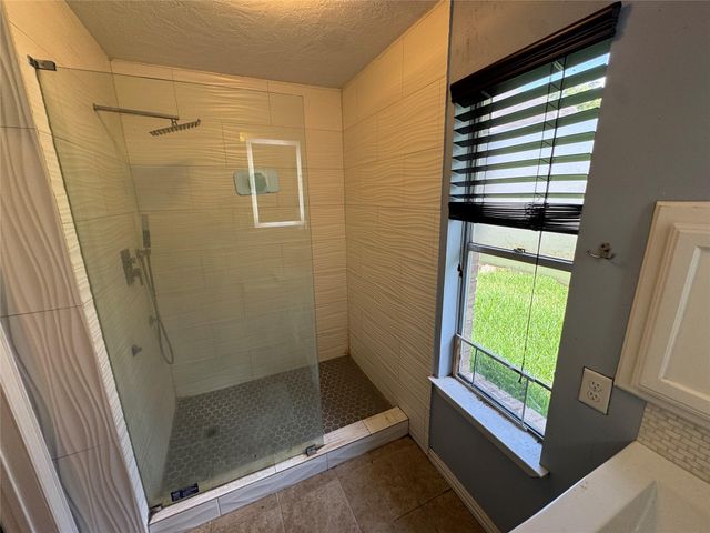 4514 Beechcraft Street, Seabrook, TX 77586
