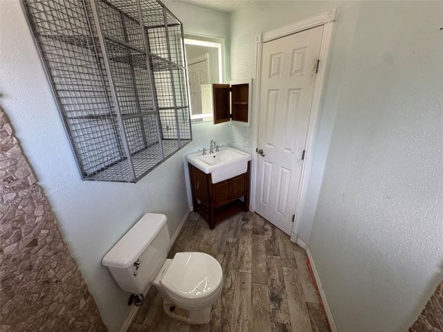 4514 Beechcraft Street, Seabrook, TX 77586
