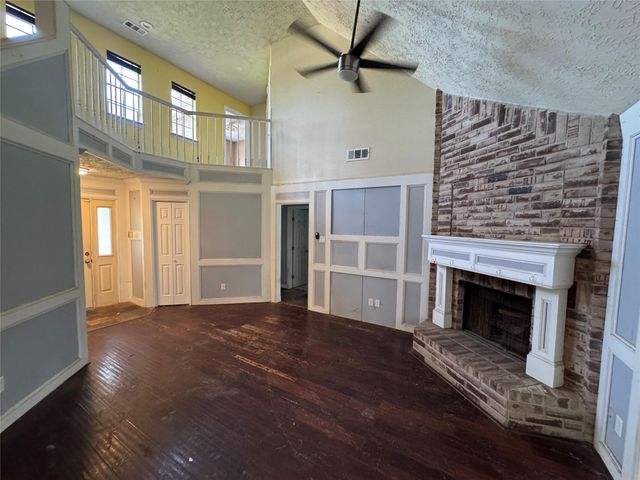 4514 Beechcraft Street, Seabrook, TX 77586