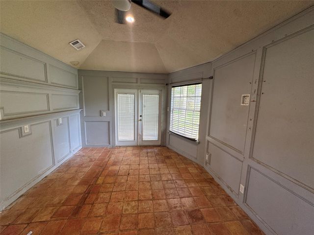 4514 Beechcraft Street, Seabrook, TX 77586