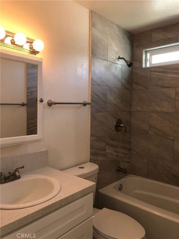 17011 Sims Lane 4, Huntington Beach, CA 92649