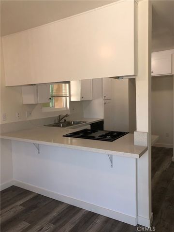 17011 Sims Lane 4, Huntington Beach, CA 92649