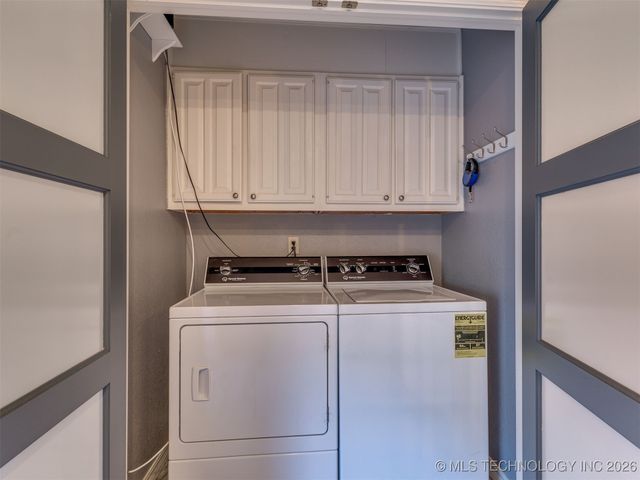 3314 E 68th Street 11, Tulsa, OK 74136