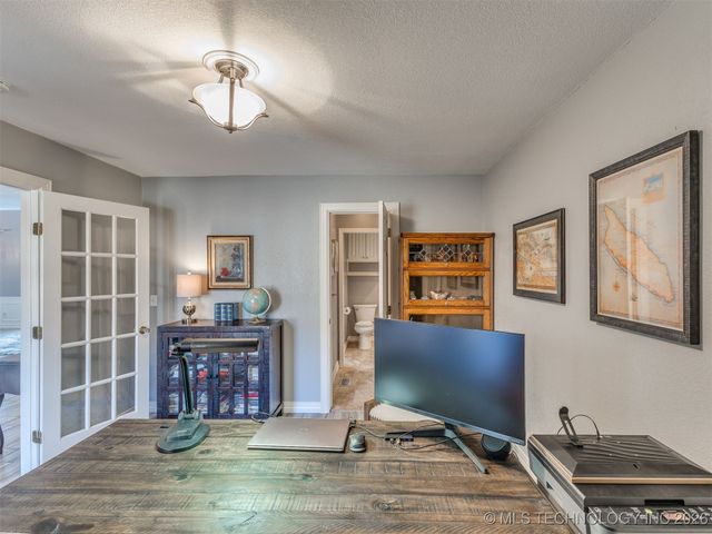 3314 E 68th Street 11, Tulsa, OK 74136