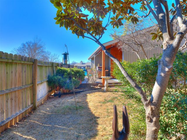 3314 E 68th Street 11, Tulsa, OK 74136