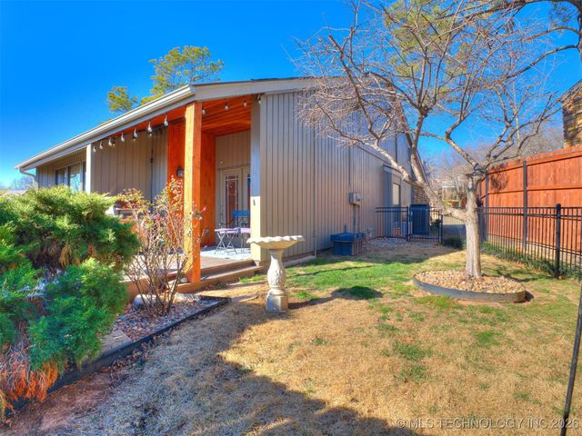 3314 E 68th Street 11, Tulsa, OK 74136