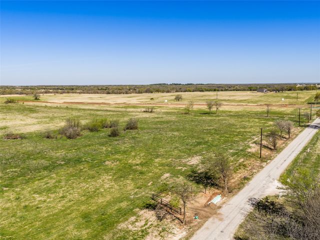 408 Cr-1475, Alvord, TX 76225