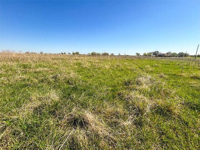 408 Cr-1475, Alvord, TX 76225