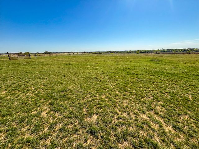408 Cr-1475, Alvord, TX 76225