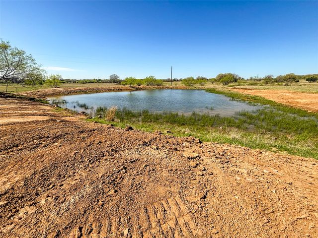 408 Cr-1475, Alvord, TX 76225