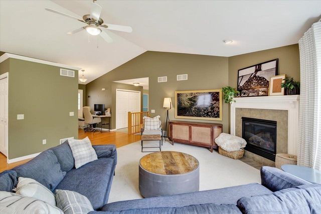 9423 White Fox Lane, Middleton, WI 53562