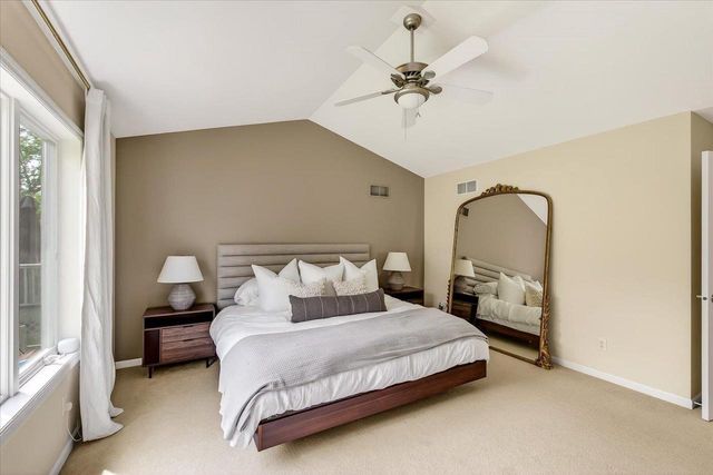 9423 White Fox Lane, Middleton, WI 53562