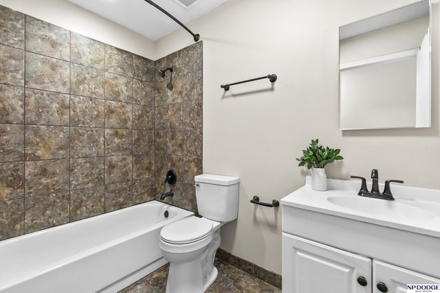 2305 Fowler Avenue, Omaha, NE 68110