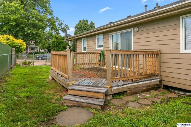 2305 Fowler Avenue, Omaha, NE 68110