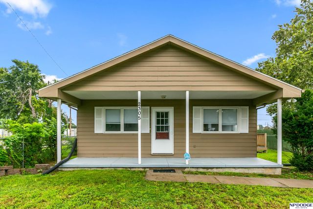 2305 Fowler Avenue, Omaha, NE 68110