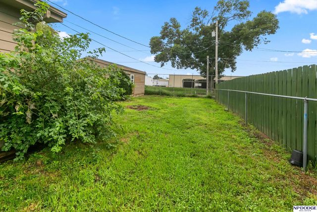 2305 Fowler Avenue, Omaha, NE 68110