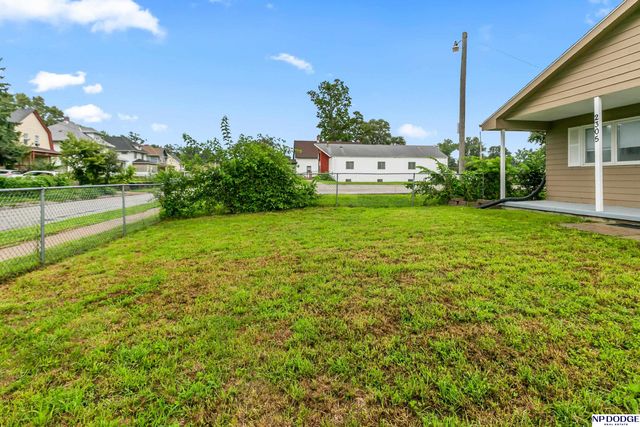 2305 Fowler Avenue, Omaha, NE 68110